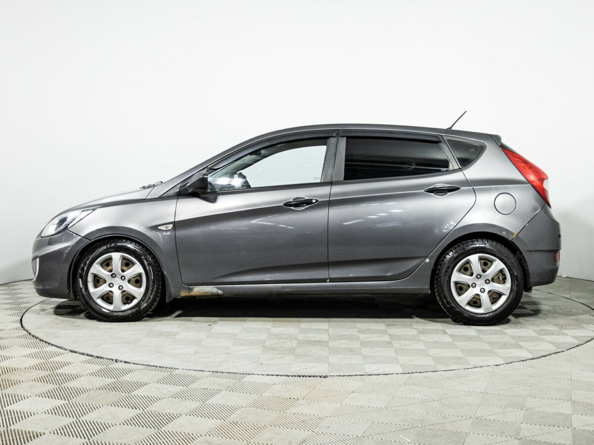 Купить Hyundai Solaris с пробегом. Фото: #7