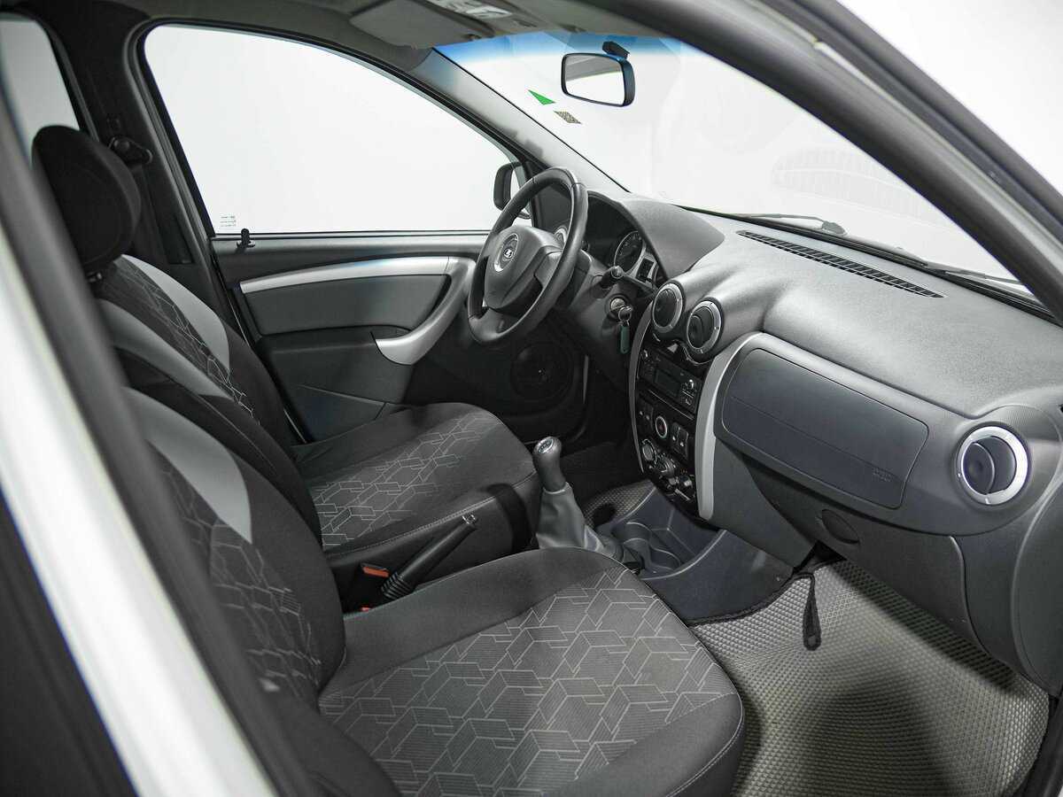 Купить Lada (ВАЗ) Largus с пробегом. Фото: #11