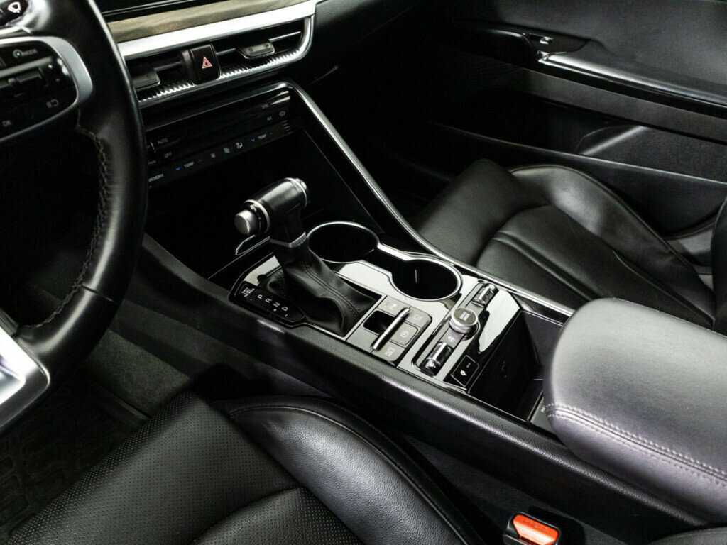 Купить Kia K5 с пробегом. Фото: #15