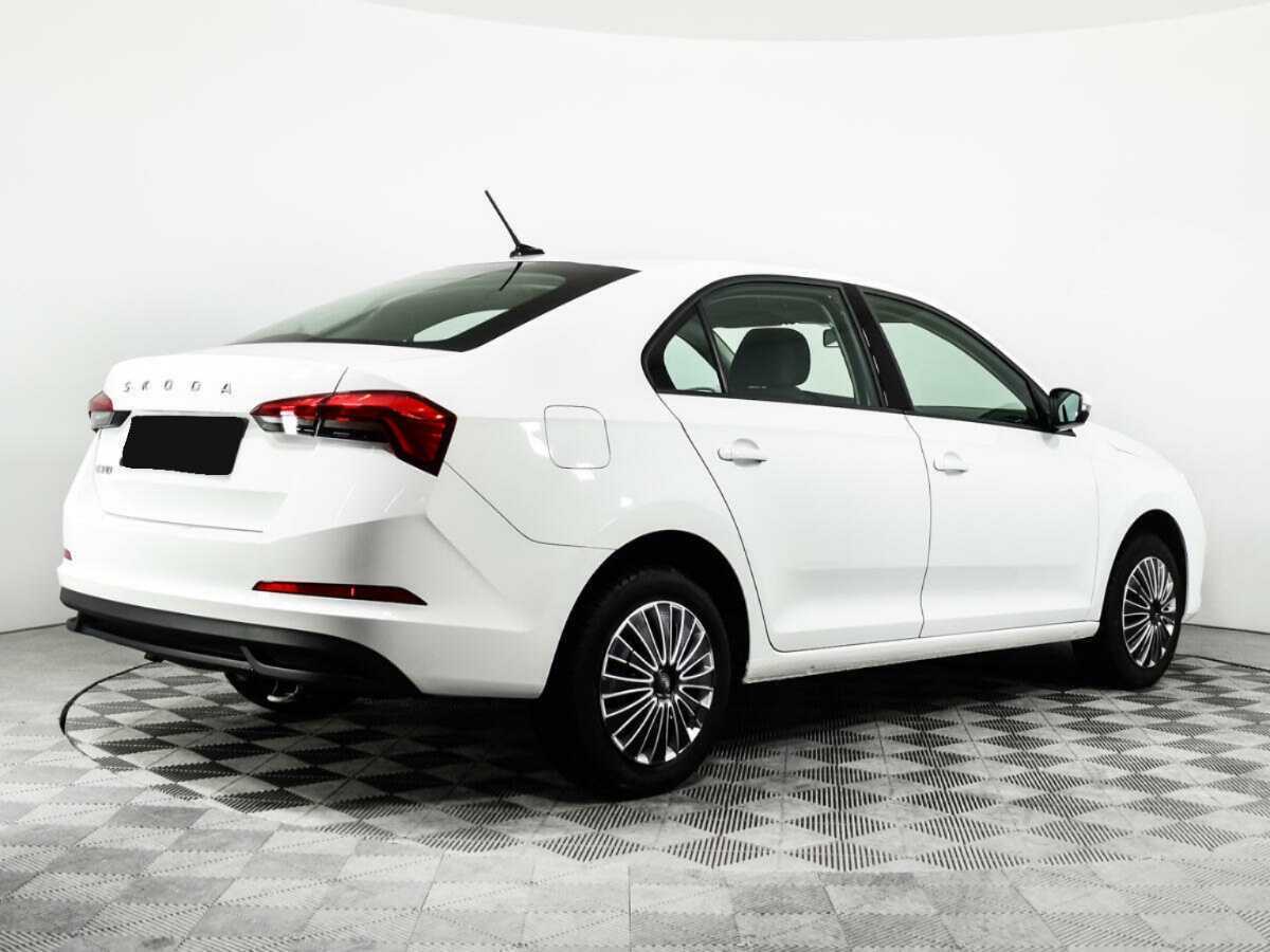 Купить Skoda Rapid с пробегом. Фото: #4