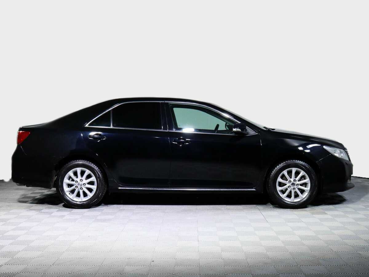 Купить Toyota Camry с пробегом. Фото: #3
