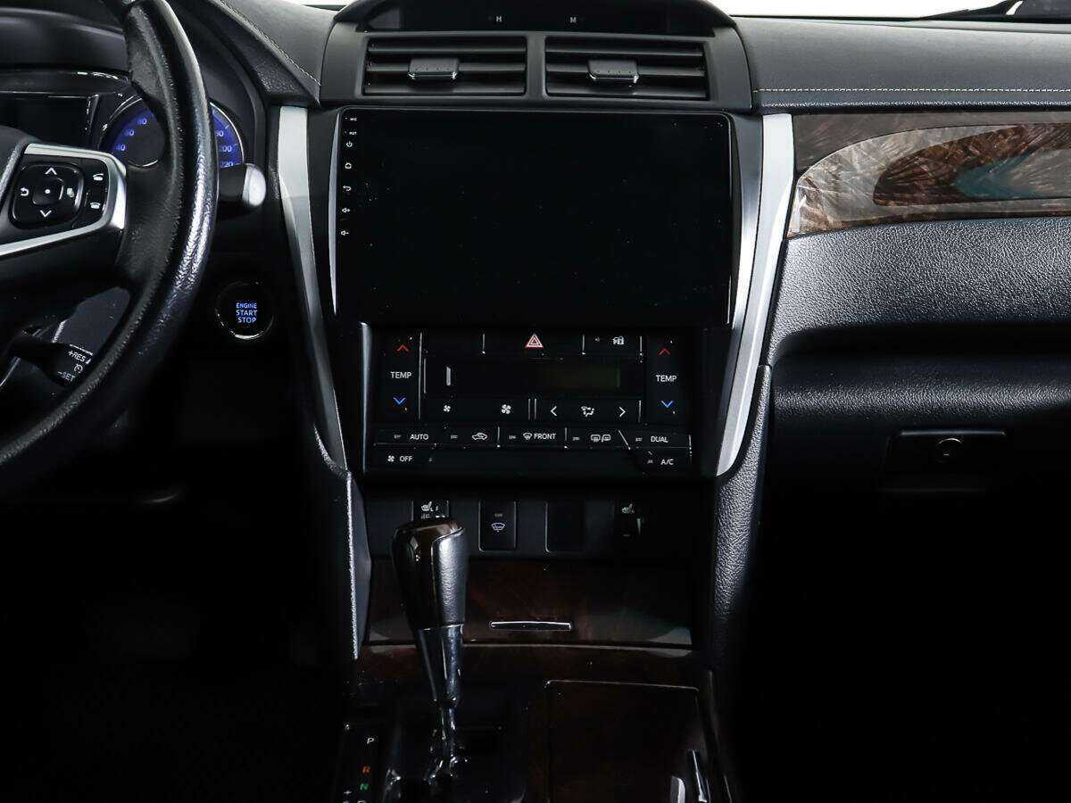 Купить Toyota Camry с пробегом. Фото: #11