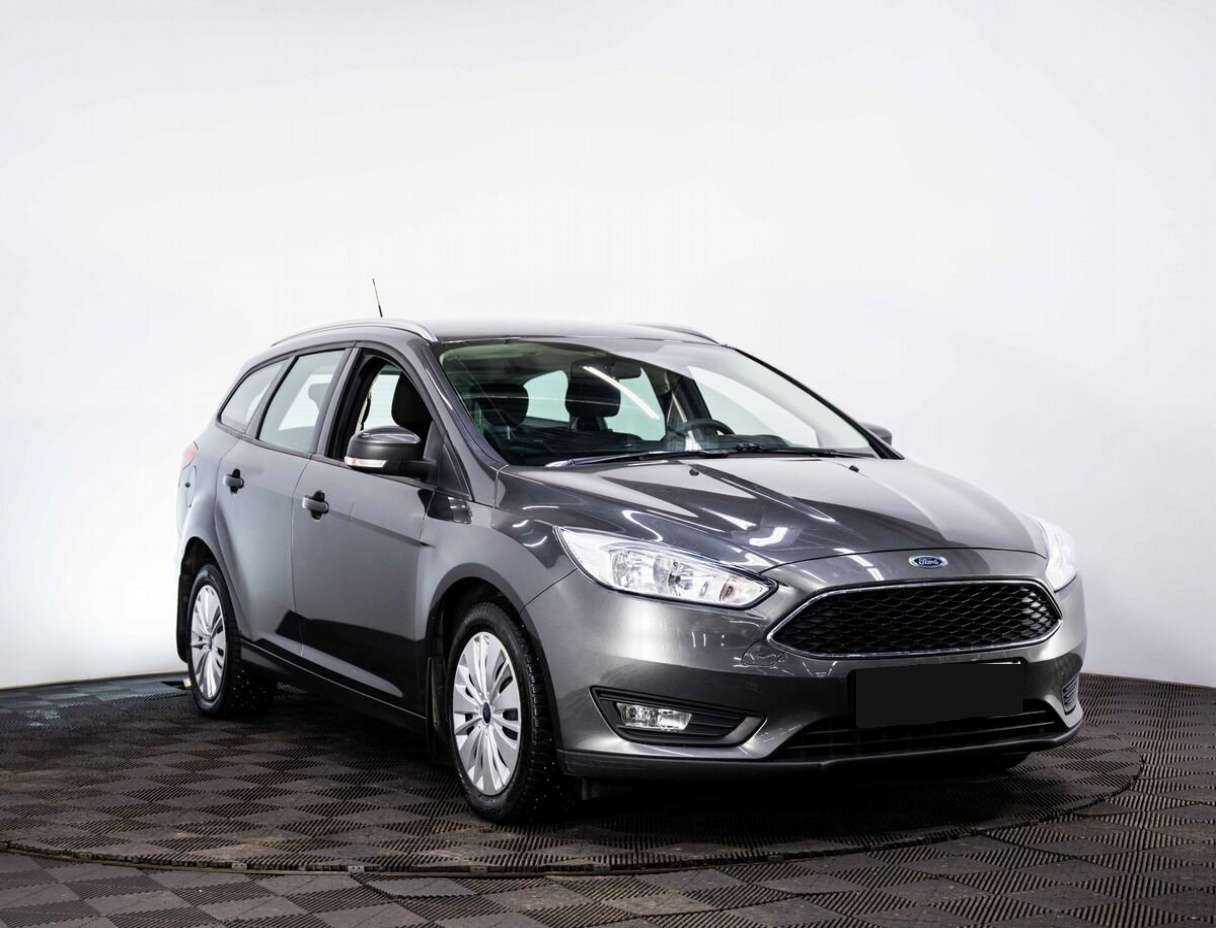 Купить Ford Focus с пробегом. Фото: #2