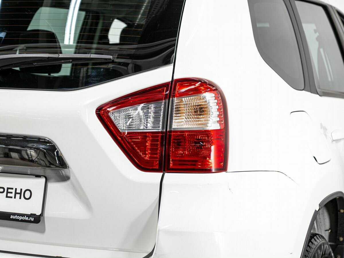 Купить Nissan Terrano с пробегом. Фото: #6
