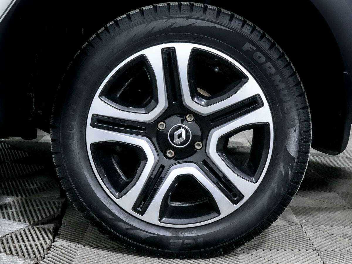 Купить Renault Logan с пробегом. Фото: #12