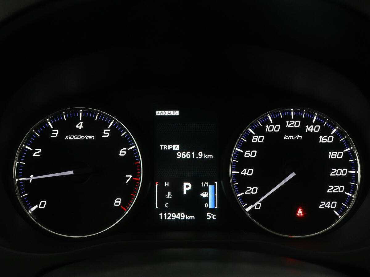 Купить Mitsubishi Outlander с пробегом. Фото: #10