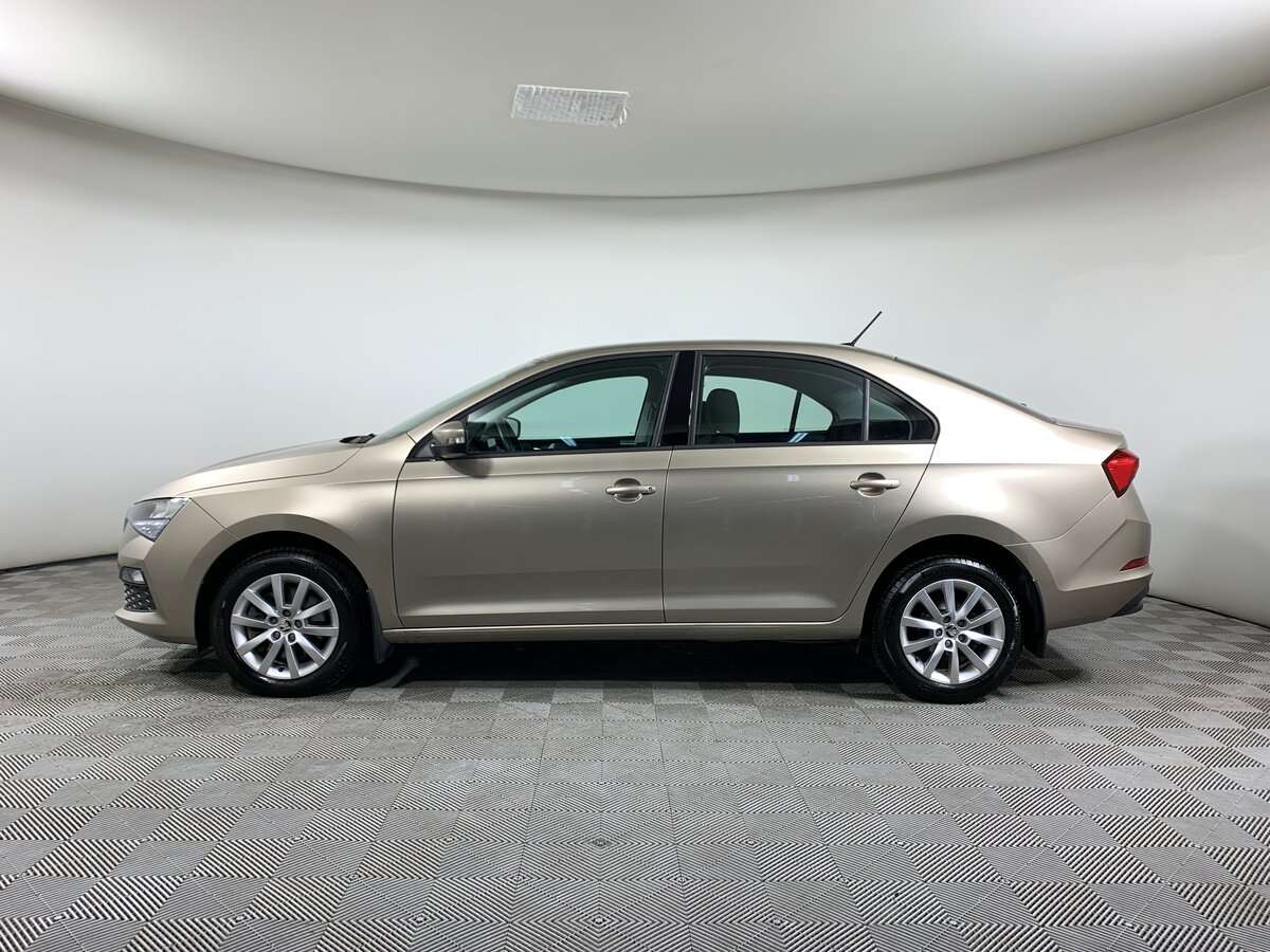 Купить Skoda Rapid с пробегом. Фото: #7