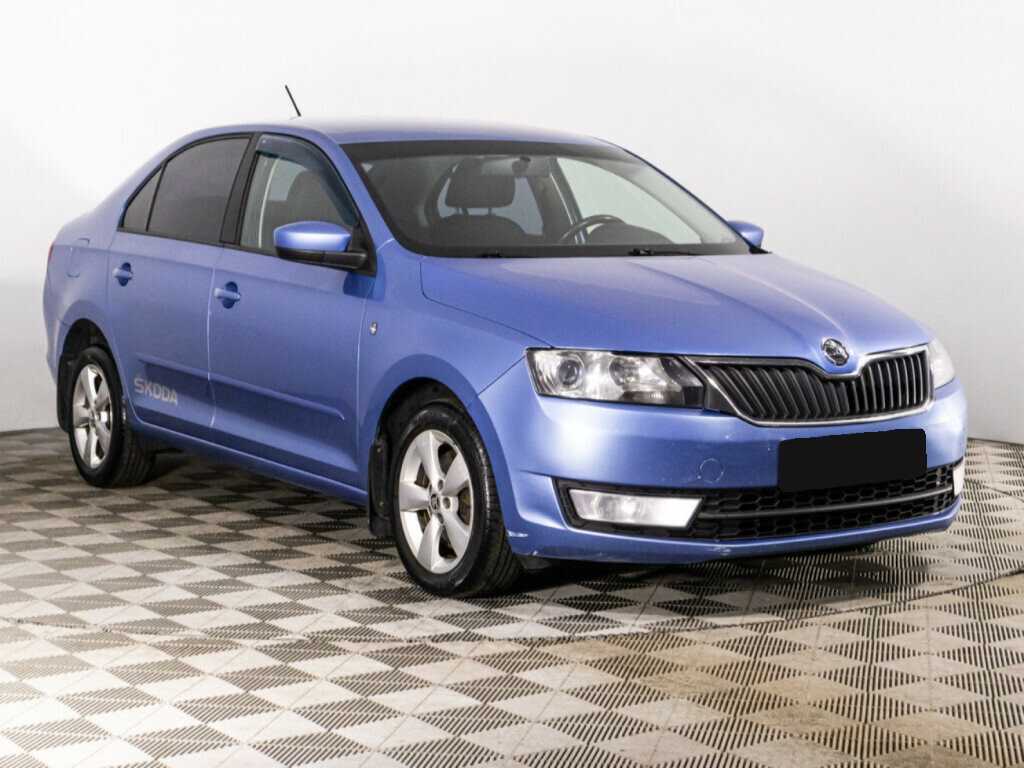 Купить Skoda Rapid с пробегом. Фото: #2