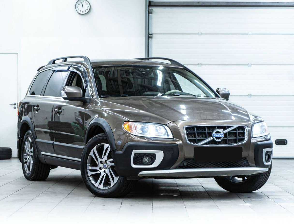 Купить Volvo XC70 с пробегом. Фото: #1