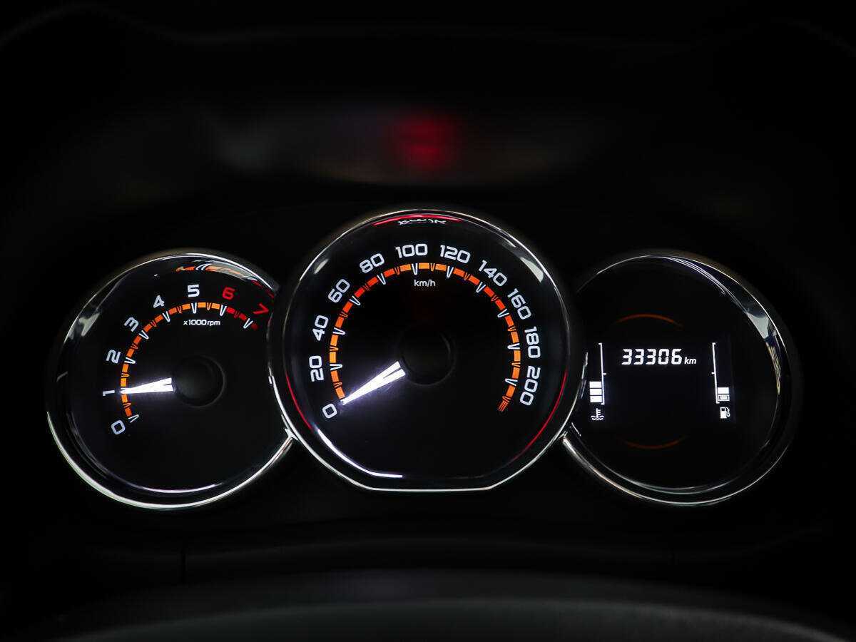 Купить Lada (ВАЗ) Largus с пробегом. Фото: #12