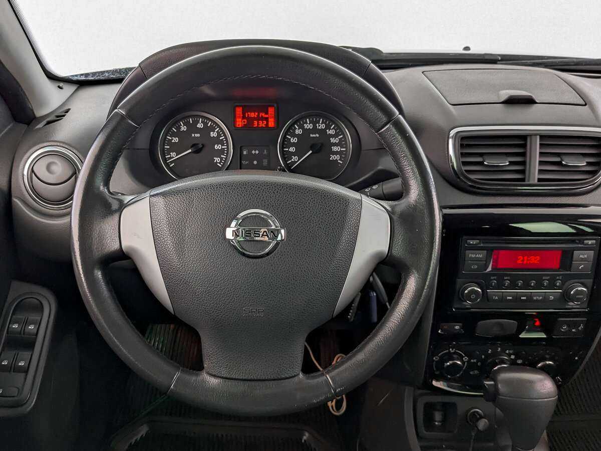 Купить Nissan Terrano с пробегом. Фото: #15