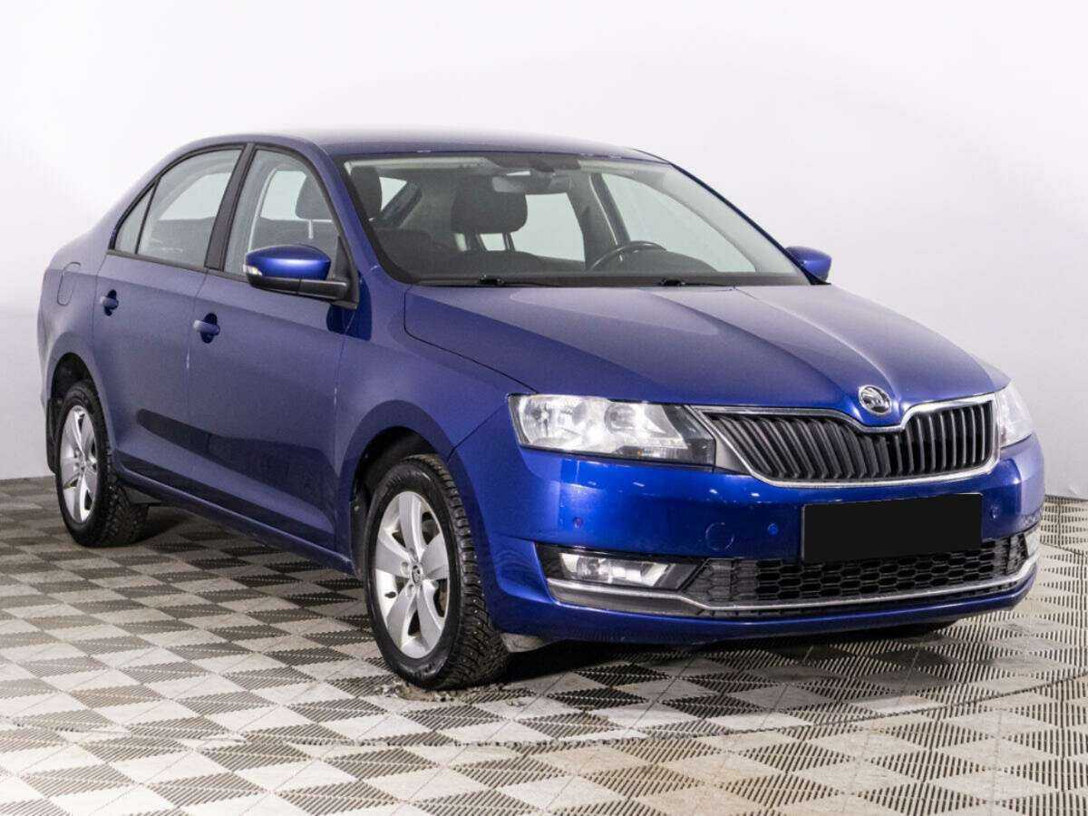 Купить Skoda Rapid с пробегом. Фото: #2