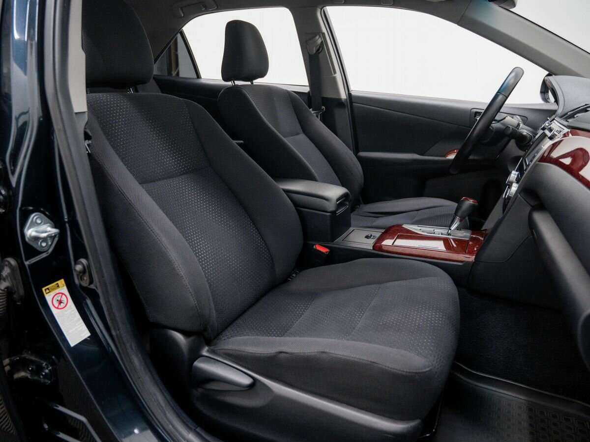 Купить Toyota Camry с пробегом. Фото: #11