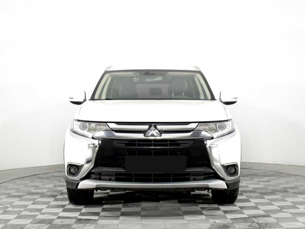 Купить Mitsubishi Outlander с пробегом. Фото: #1