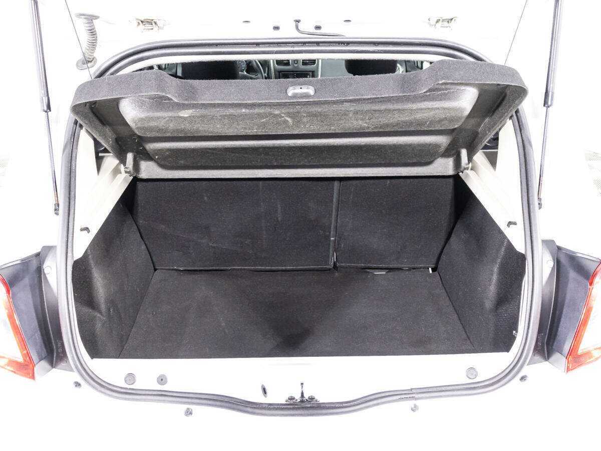 Купить Renault Sandero с пробегом. Фото: #13