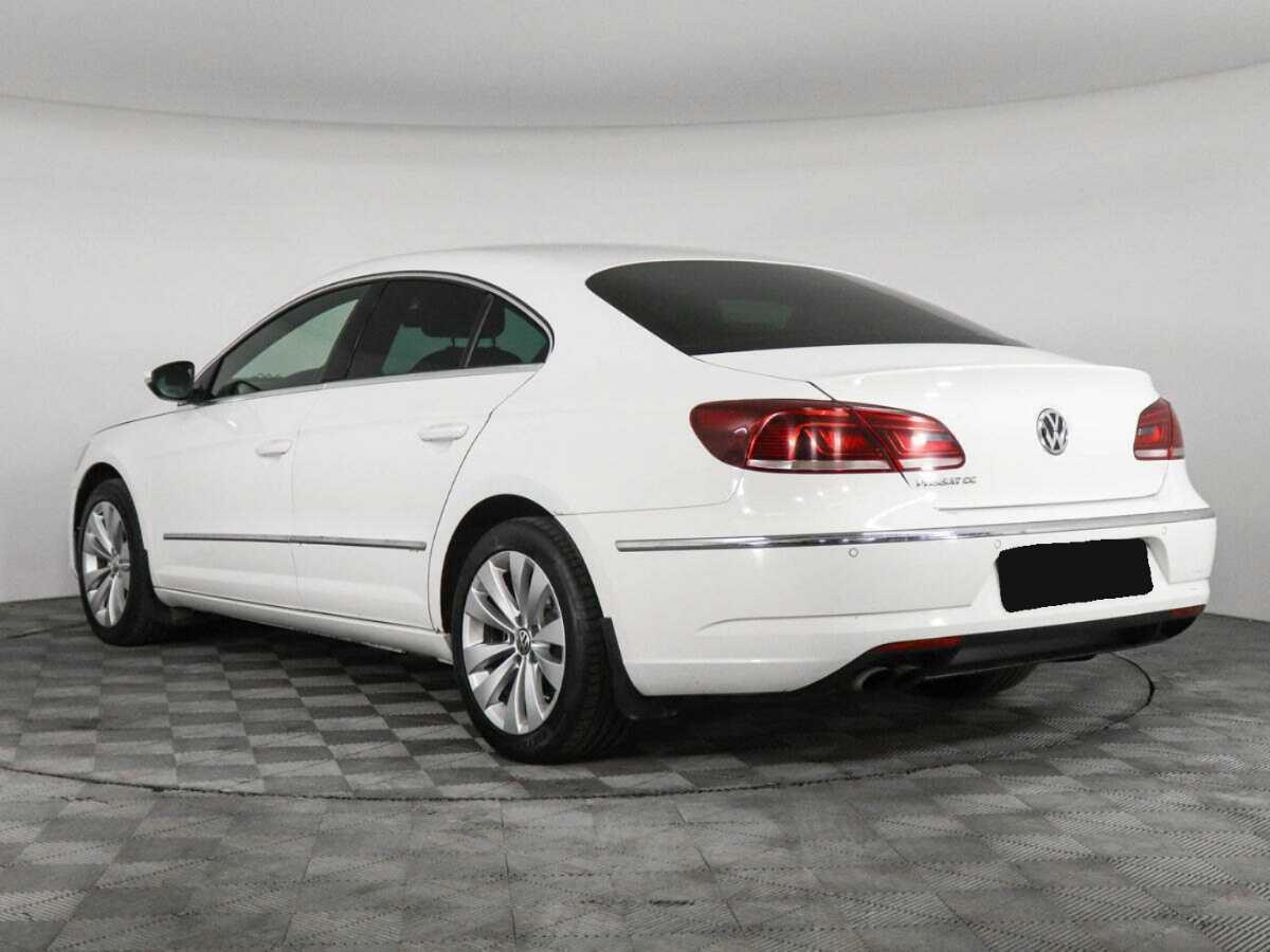 Купить Volkswagen Passat CC с пробегом. Фото: #6