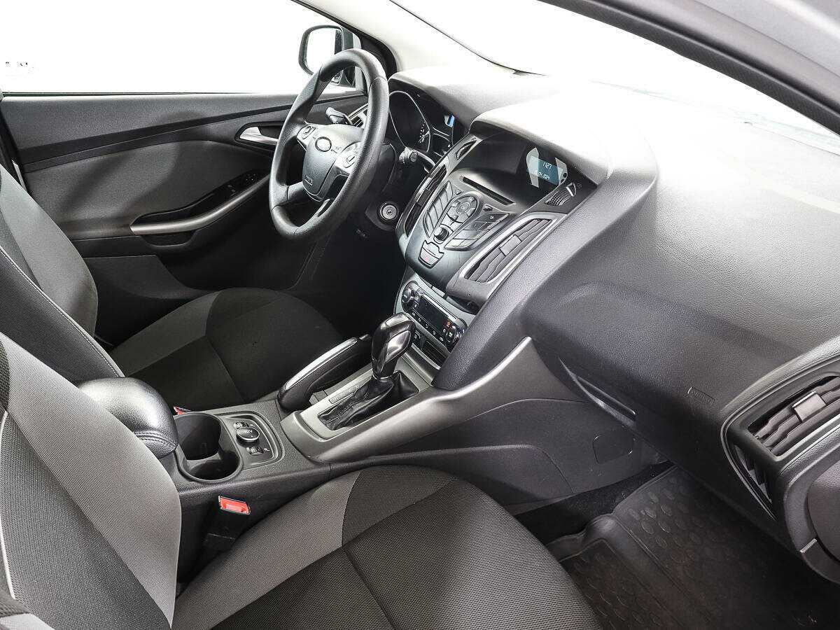 Купить Ford Focus с пробегом. Фото: #7