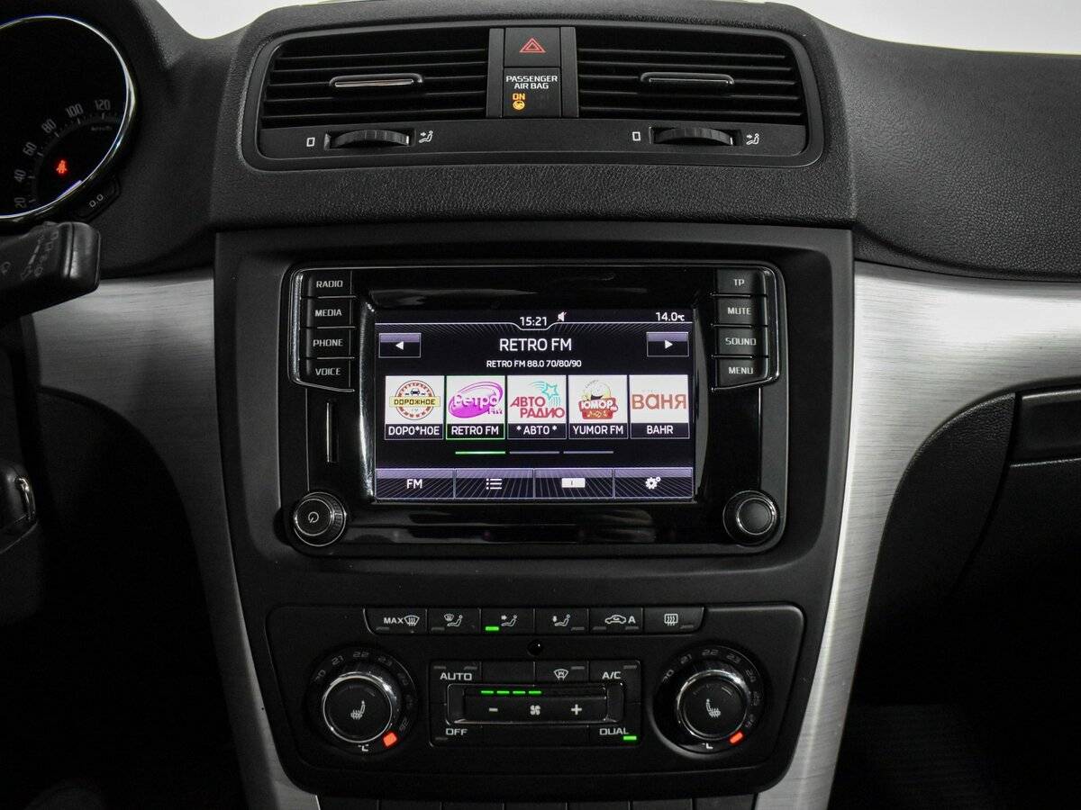 Купить Skoda Yeti с пробегом. Фото: #12