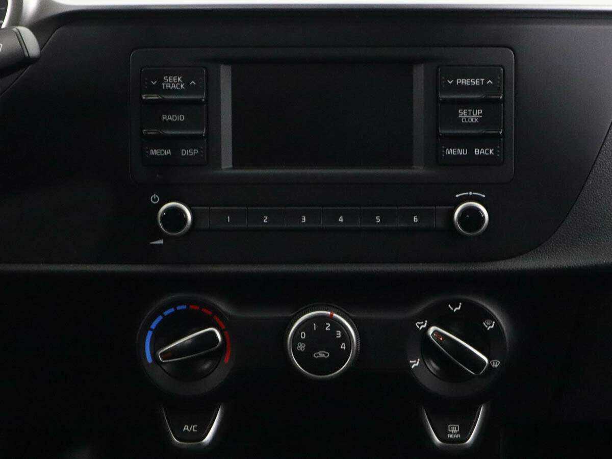 Купить Kia Rio с пробегом. Фото: #11