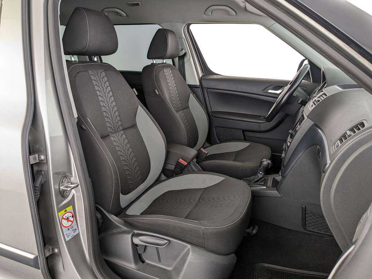 Купить Skoda Yeti с пробегом. Фото: #19