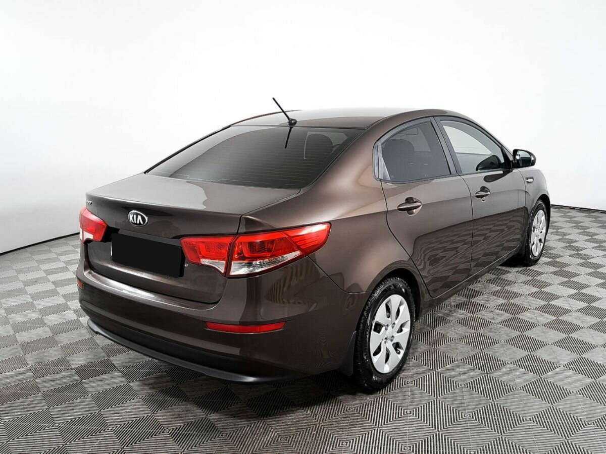 Купить Kia Rio с пробегом. Фото: #3