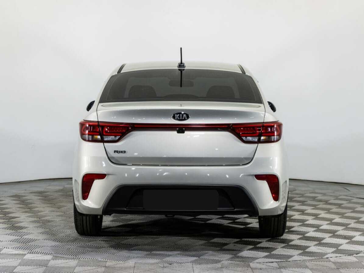 Купить Kia Rio с пробегом. Фото: #5