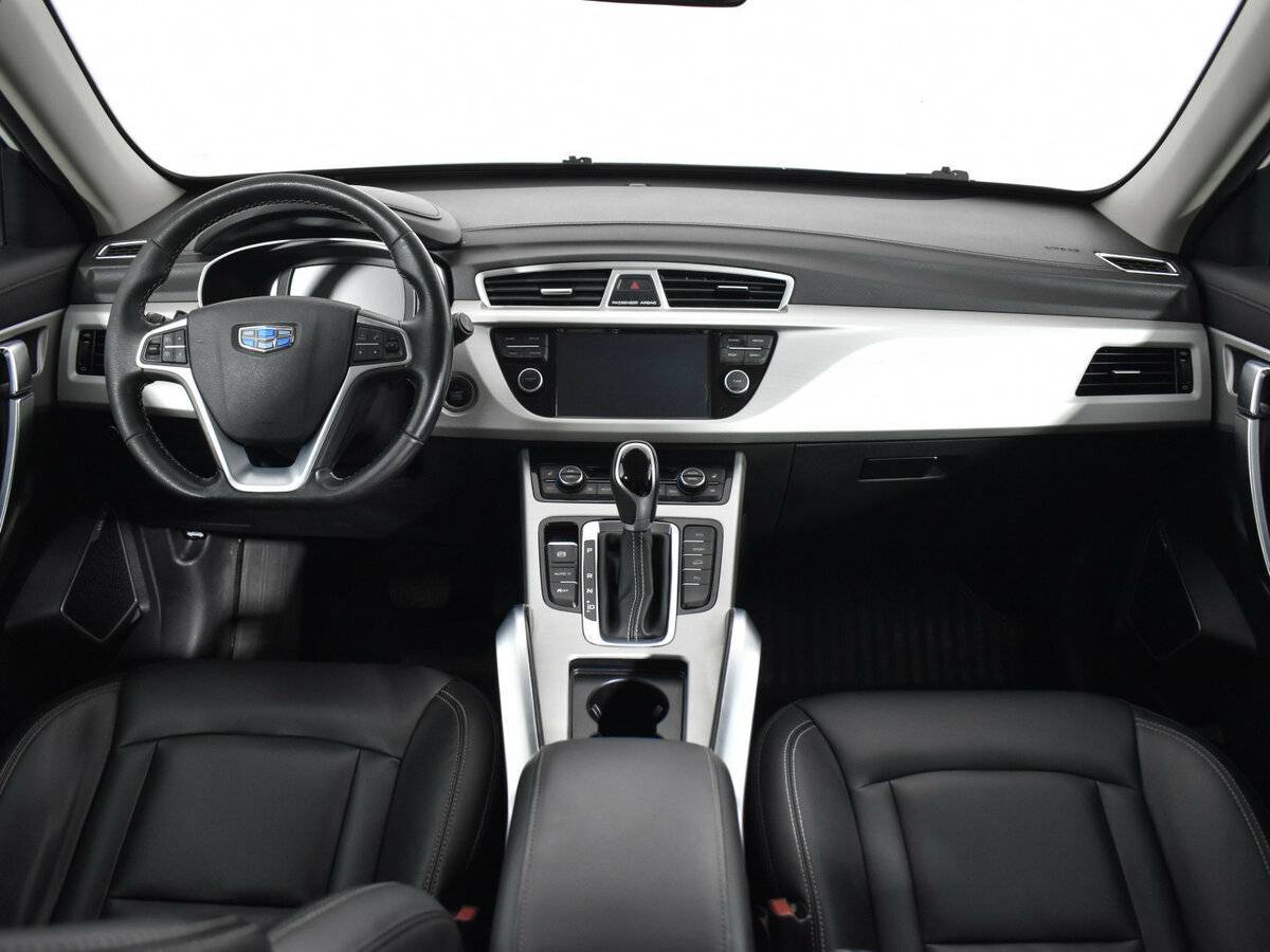 Купить Geely Atlas с пробегом. Фото: #10