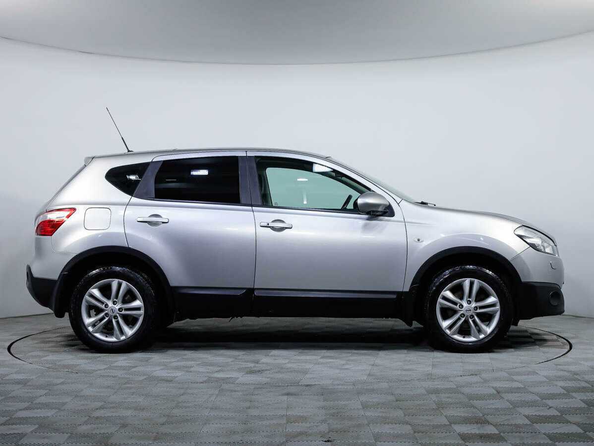 Купить Nissan Qashqai с пробегом. Фото: #2