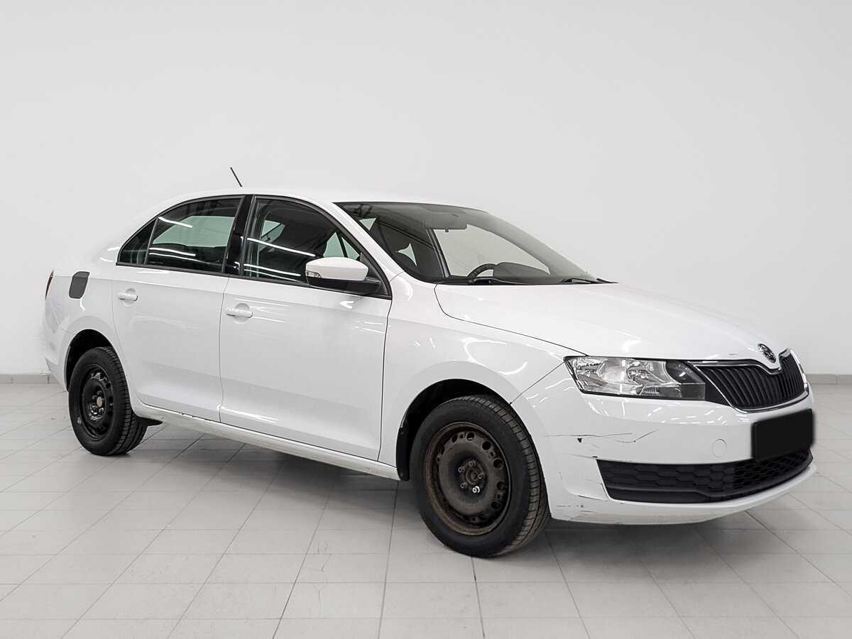 Купить Skoda Rapid с пробегом. Фото: #2