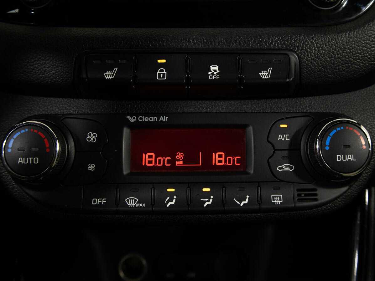 Купить Kia Ceed с пробегом. Фото: #11