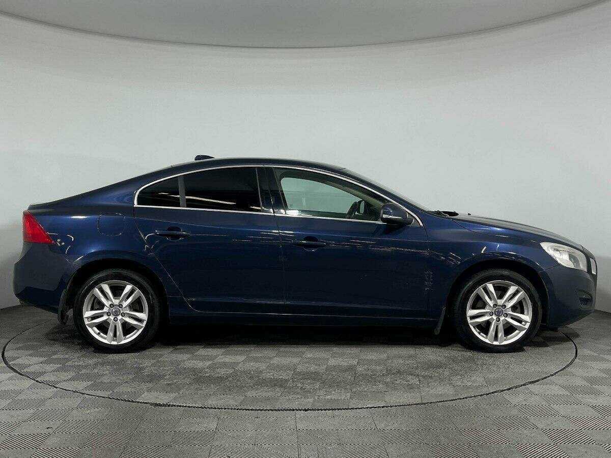 Купить Volvo S60 с пробегом. Фото: #3