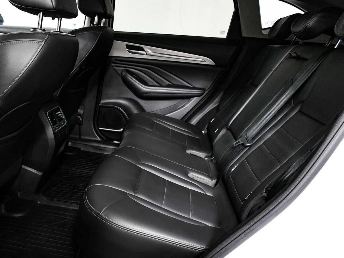 Купить Haval F7 с пробегом. Фото: #10