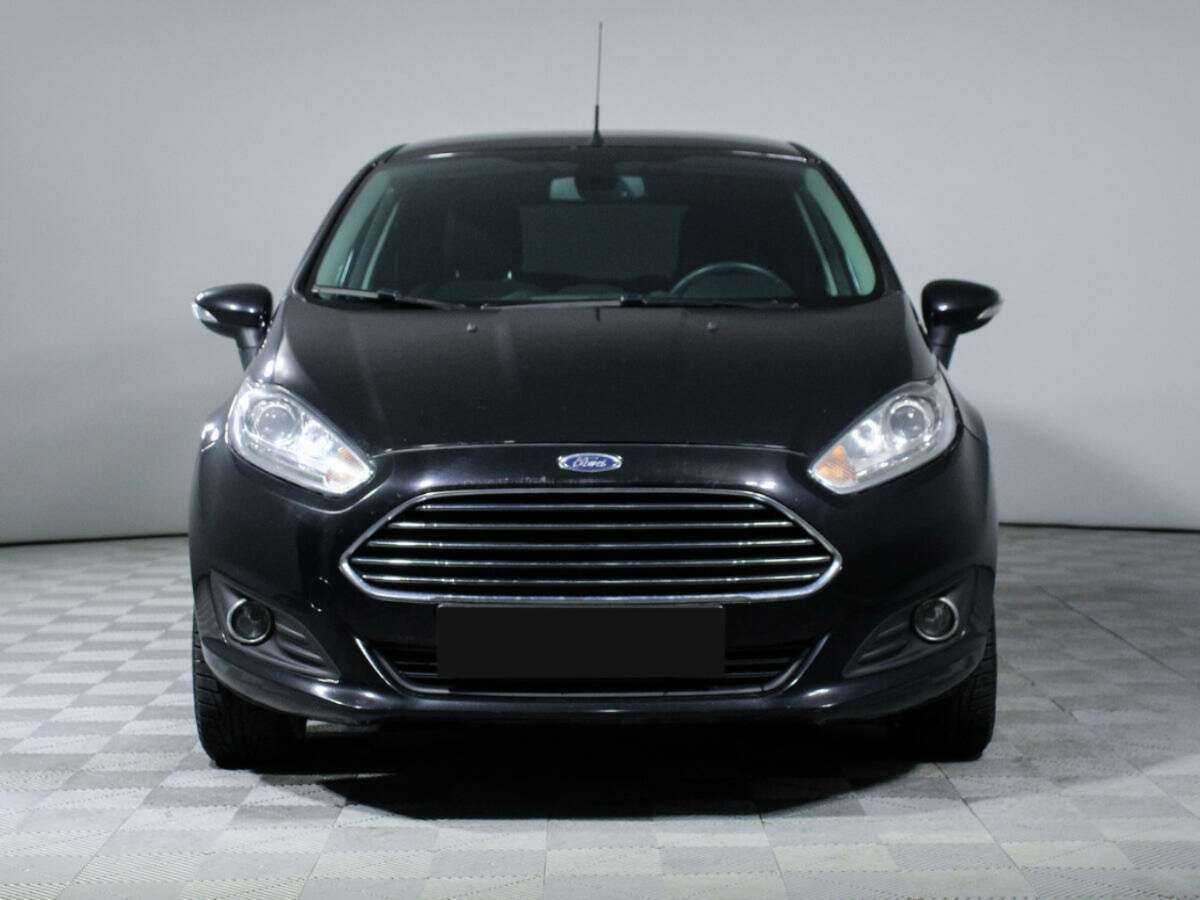 Купить Ford Fiesta с пробегом. Фото: #1