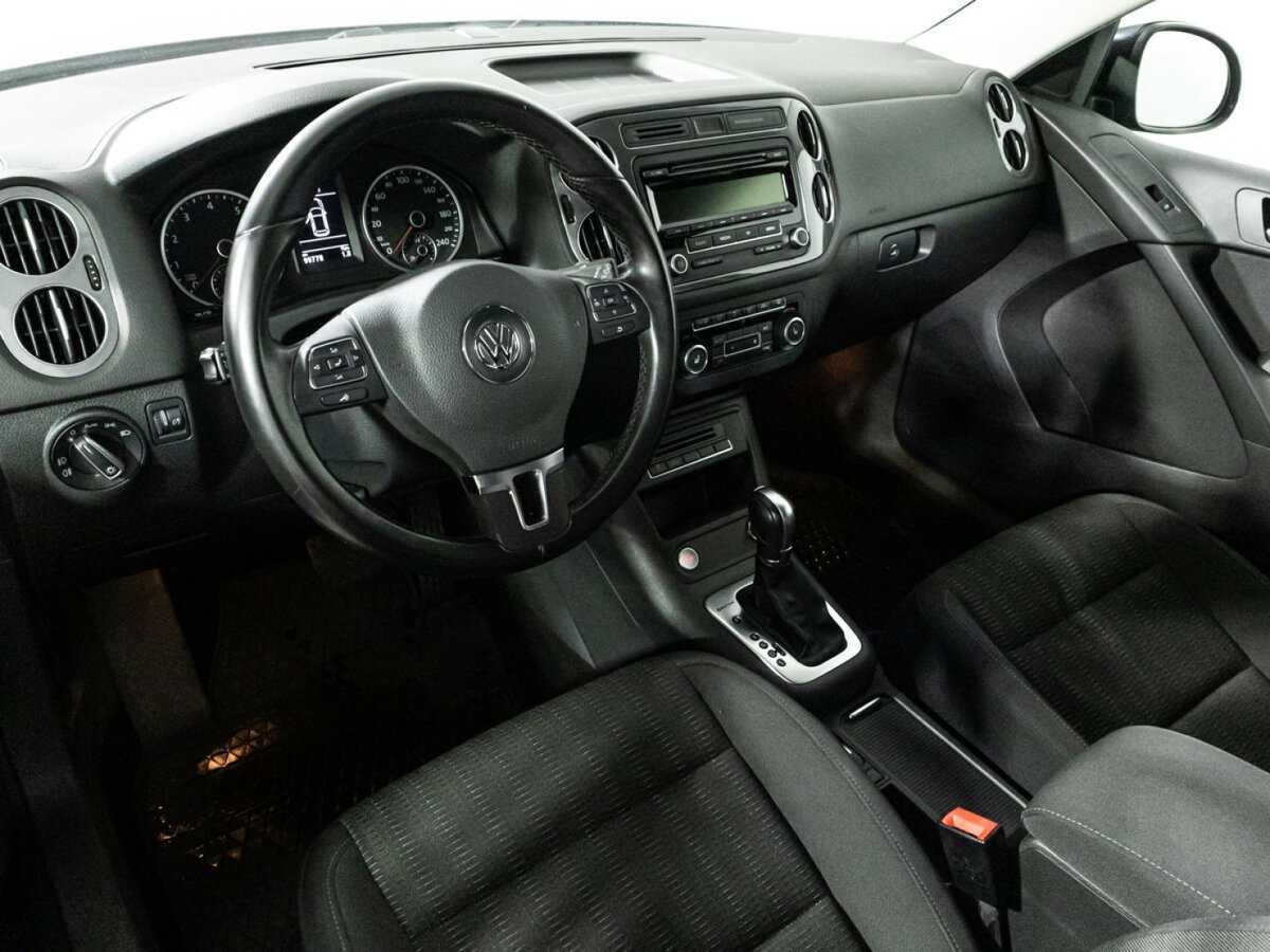 Купить Volkswagen Tiguan с пробегом. Фото: #10
