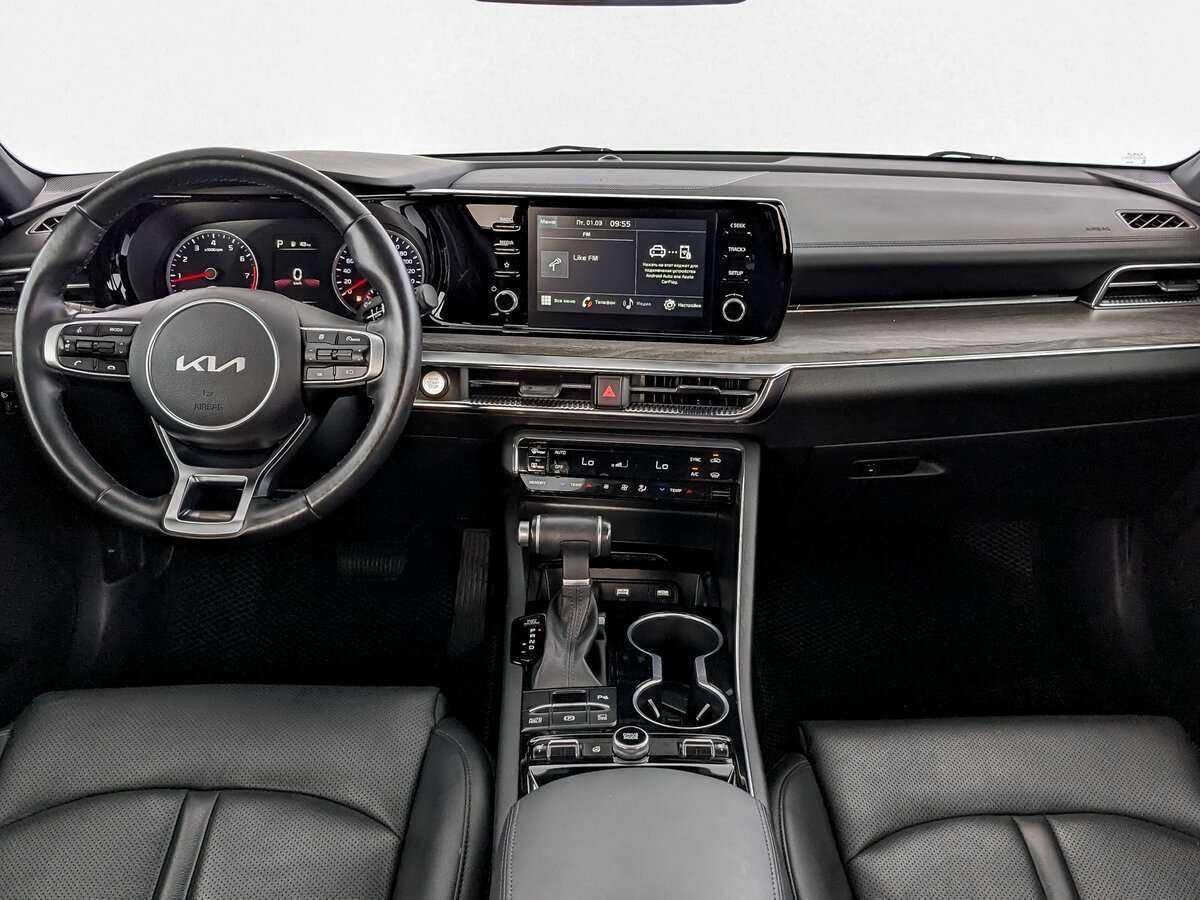 Купить Kia K5 с пробегом. Фото: #11