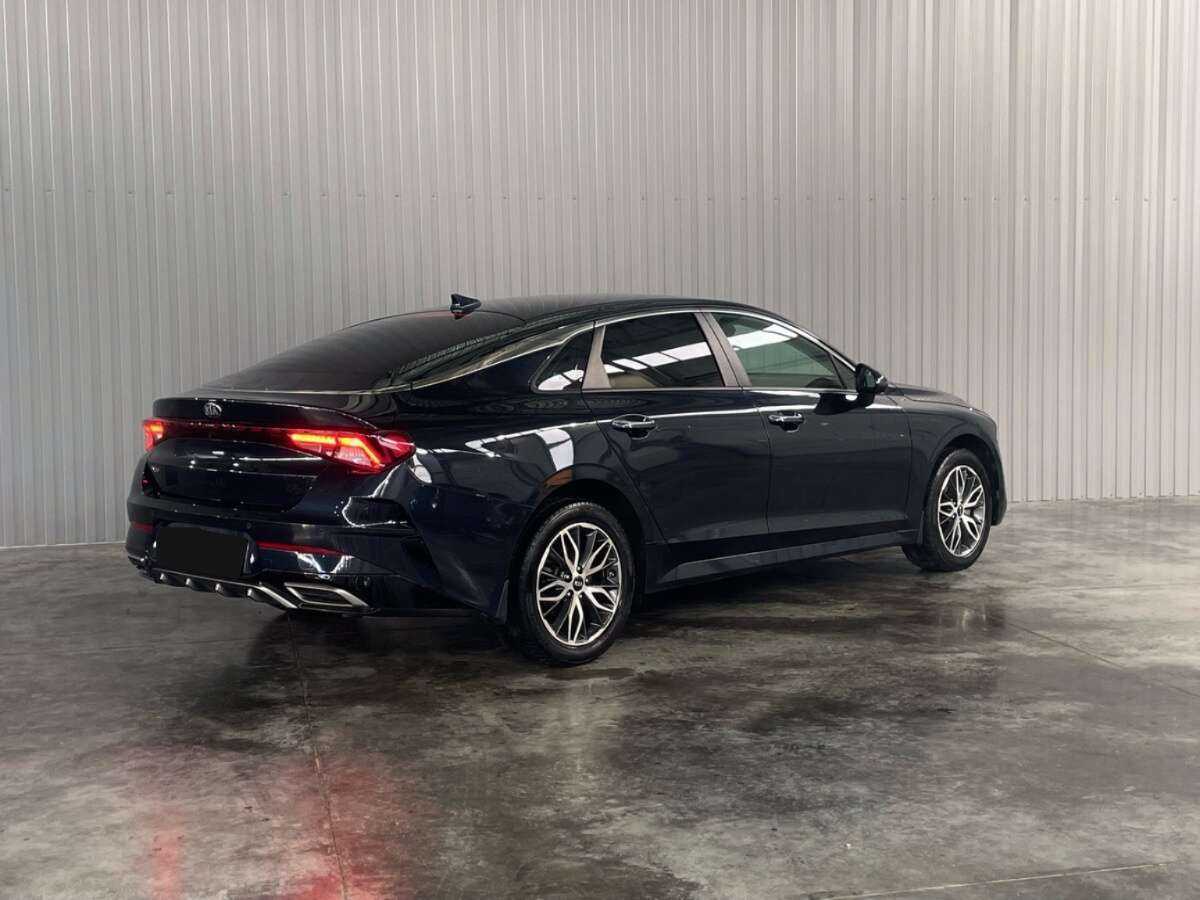 Купить Kia K5 с пробегом. Фото: #4