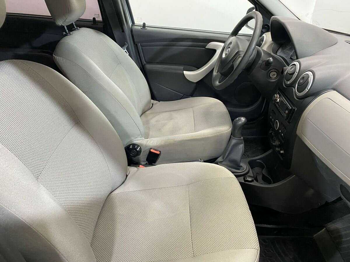 Купить Lada (ВАЗ) Largus с пробегом. Фото: #9