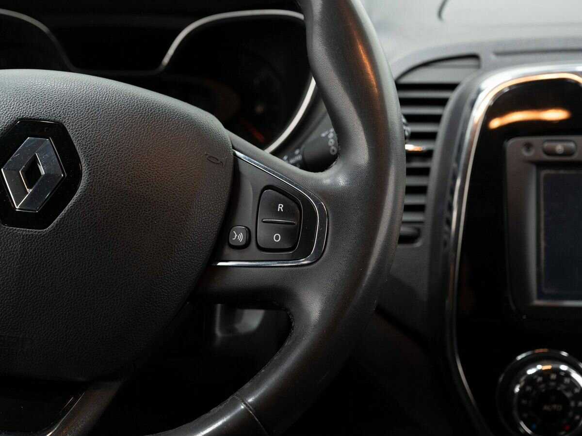Купить Renault Kaptur с пробегом. Фото: #15