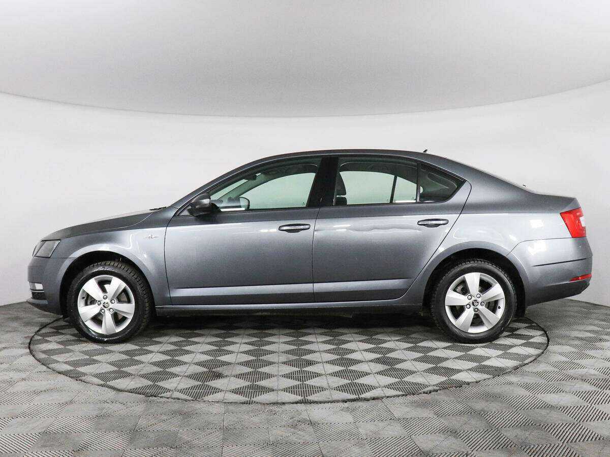 Купить Skoda Octavia с пробегом. Фото: #6