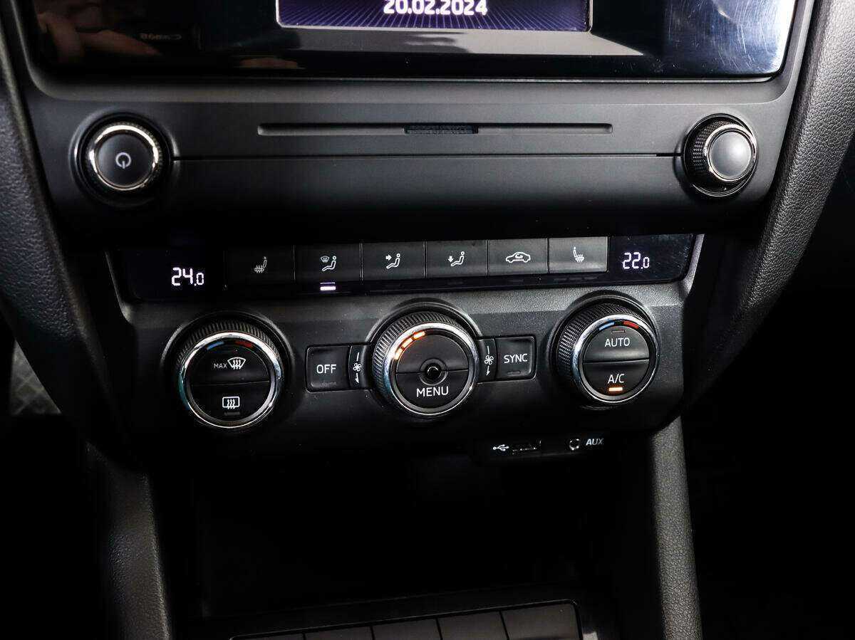 Купить Skoda Octavia с пробегом. Фото: #10