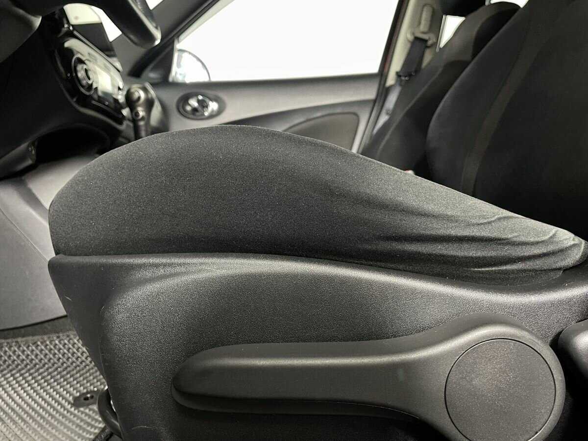 Купить Nissan Juke с пробегом. Фото: #9