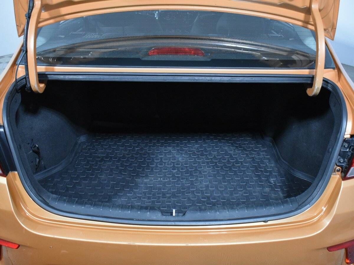 Купить Kia Rio с пробегом. Фото: #18