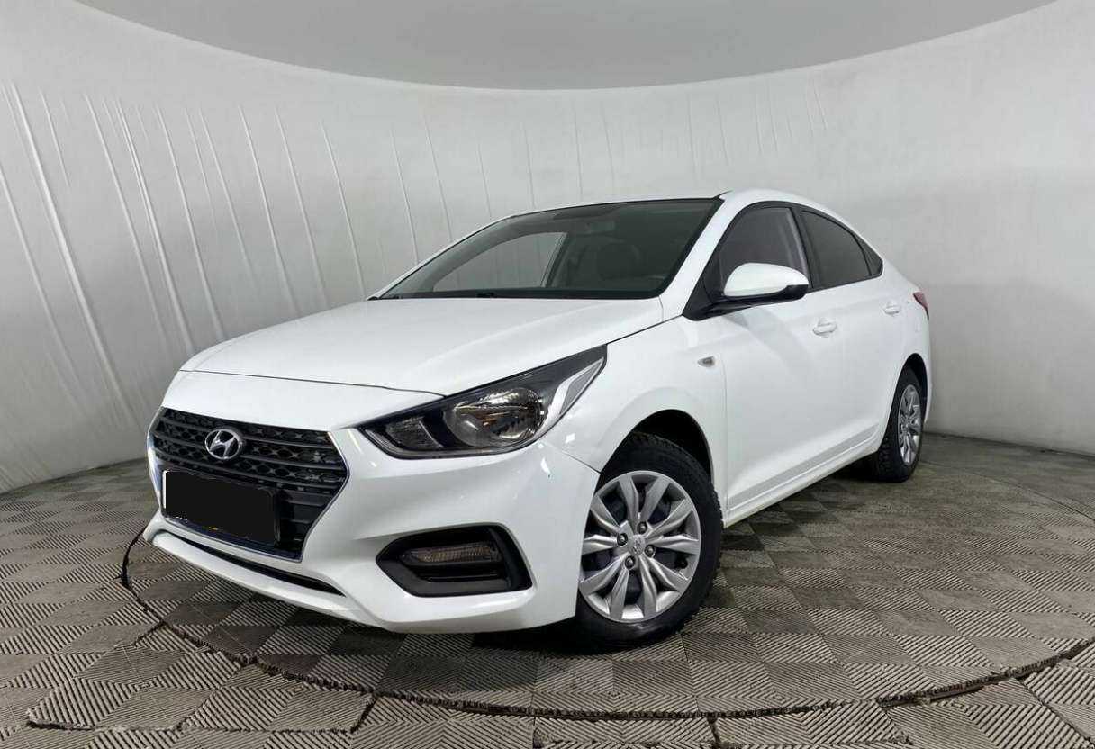 Купить Hyundai Solaris с пробегом. Посмотреть фото