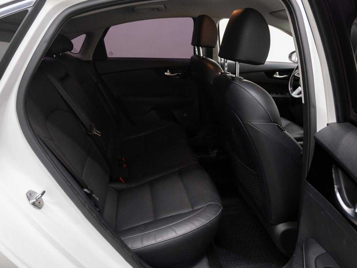 Купить Kia Cerato с пробегом. Фото: #9