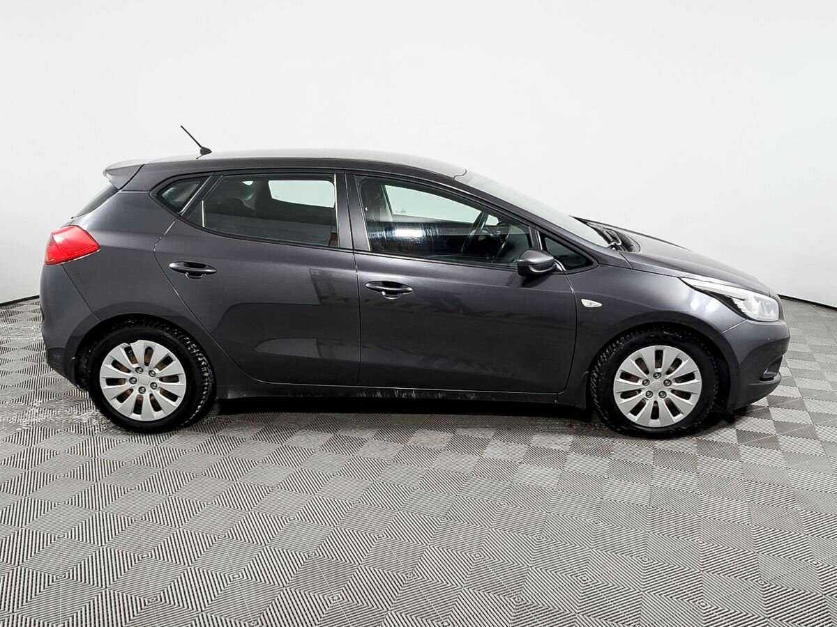 Купить Kia Ceed с пробегом. Фото: #3