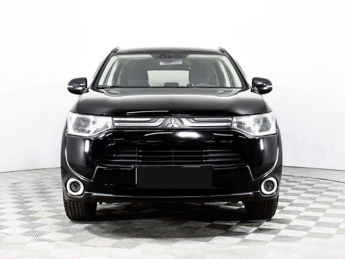 Купить Mitsubishi Outlander с пробегом. Фото: #1