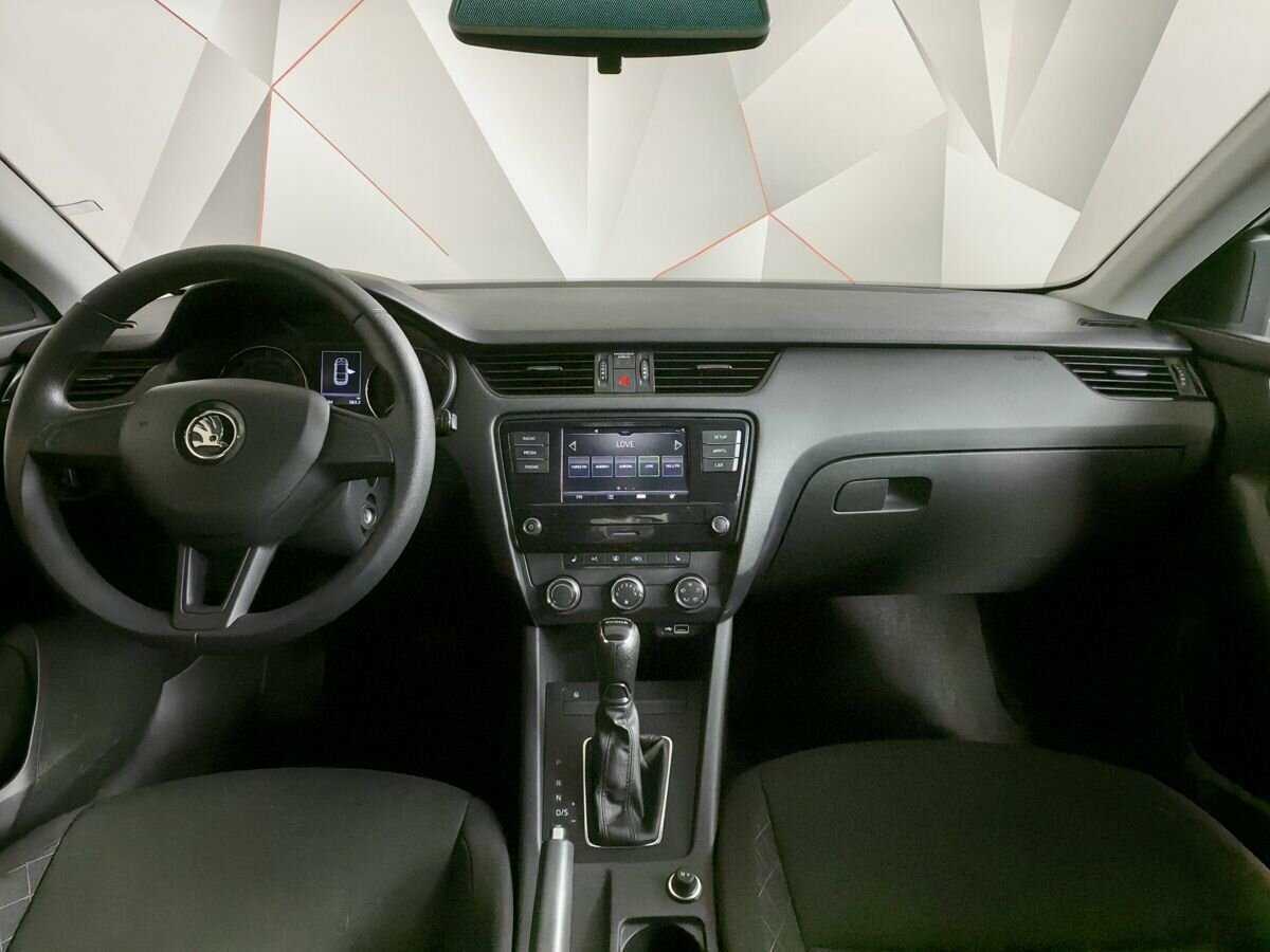Купить Skoda Octavia с пробегом. Фото: #9