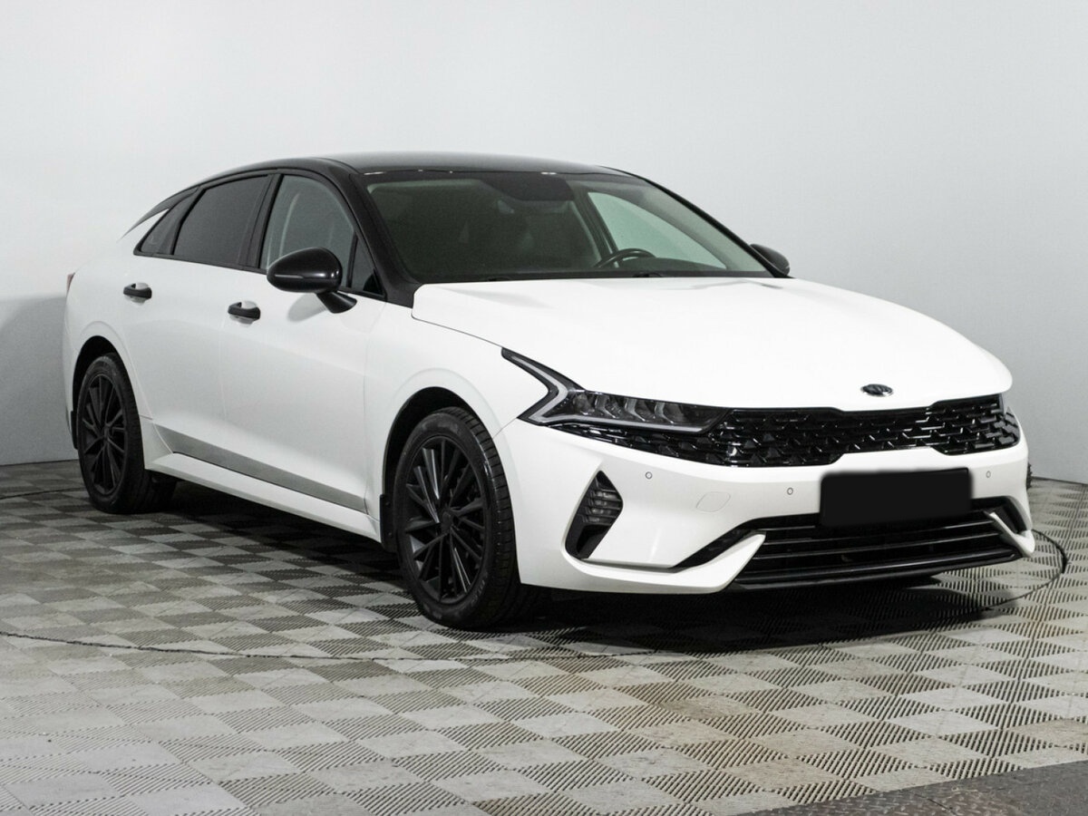 Купить Kia K5 с пробегом. Фото: #2