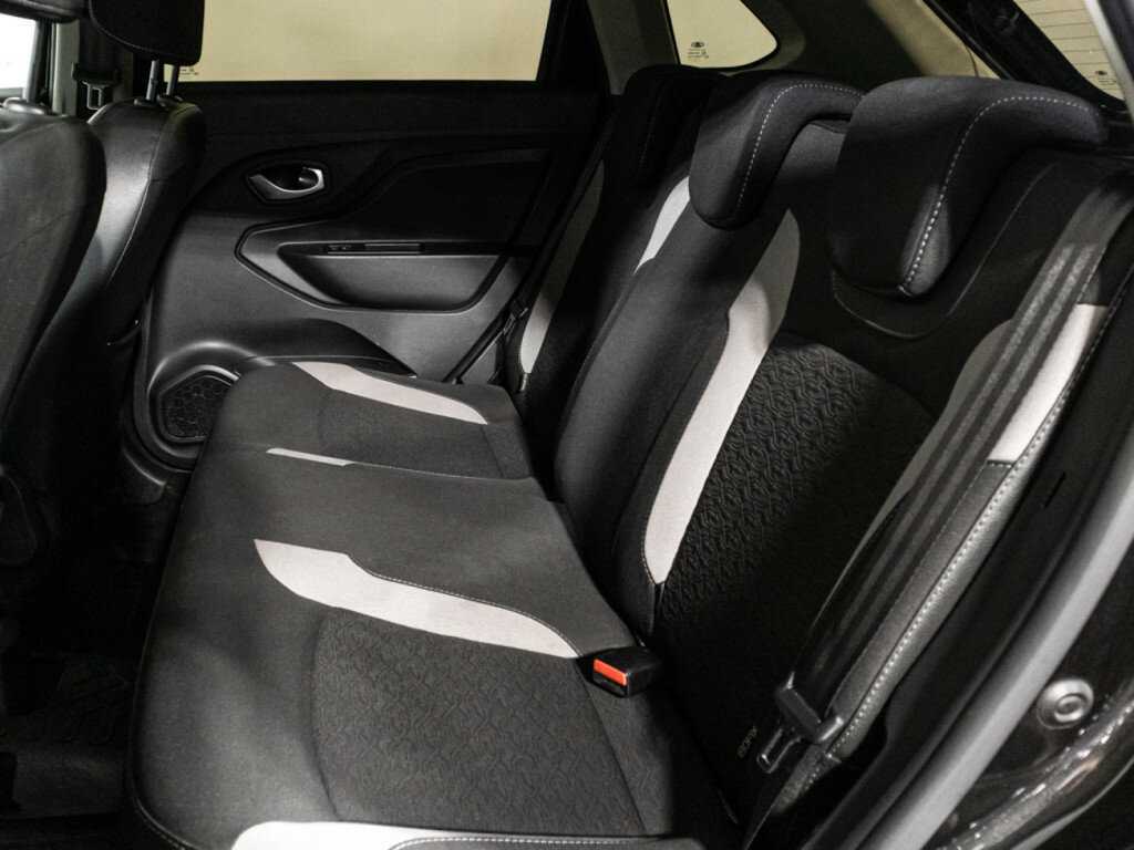 Купить Lada (ВАЗ) XRAY с пробегом. Фото: #9