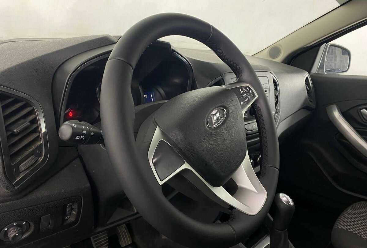 Купить Lada (ВАЗ) XRAY с пробегом. Фото: #12